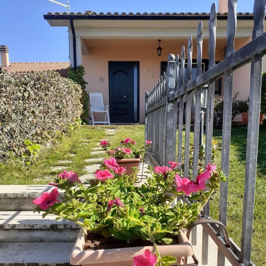 Residence Ai Campi Da Golf Saturnia Kültér fotó