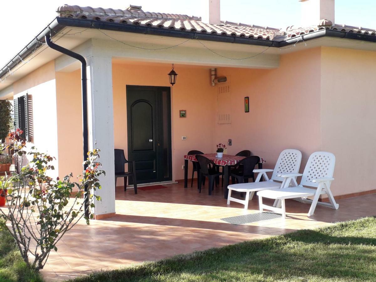 Residence Ai Campi Da Golf Saturnia Kültér fotó